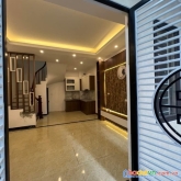 Nhà đẹp phúc lợi - nhỏ xinh chỉ hơn 2 tỷ – hàng xóm vinhomes - gần ô tô - khu vực tăng giá từng