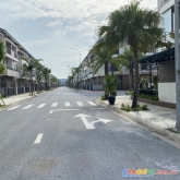 Bán căn sát góc 1 bước chân tới sông tào khê giá chủ nhà cần tiền mua lời ngay tại centa city từ