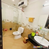 Bán nhà phố hoàng mai: 40m2*5 tầng, mt 3.5m, ô tô đỗ đua trước mặt, ngõ rộng kinh doanh tốt