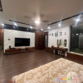 Bán nhà nguyễn văn cừ, long biên 62m2 6t thang máy - ô tô vào nhà - gần phố chỉ 8,6tỷ.