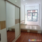 Bán gấp nhà trương định, hoàng mai, 28m, 4t, giá 3,25, kinh doanh tốt, 0962753326