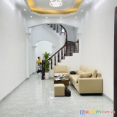 Cần bán nhà khương trung, thanh xuân, sân xe riêng, 50m* 4 tầng chỉ 4,8 tỷ