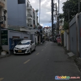 Nhà mới, ở ngay, sát hẻm ô tô - dt 42m2 - 3 tầng kiên cố - nguyễn thượng hiền, bình thạnh.