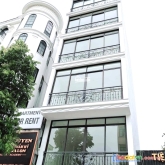 Cho thuê nhà trung kính 70m2. mt tiền 5m. chia 7 phòng. 15tr/tháng. ngõ ô tô. có vỉa hè 5m