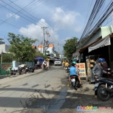 Bán căn nhà c4 hẻm thông ôtô p. hiệp hoà dt 89m2 shr giá chỉ 2ty5 .