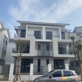 Bán căn btsl 180m2 hướng nam tại dự án vàng trung tâm vùng thủ đô centa riverside từ sơn