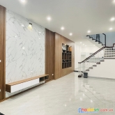 - bán nhà đường quan hoa diện tích 74m2  xây 5 tầng + 1 tum chống nóng, mặt tiền 5.2m gi 7.5