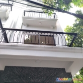 Hiếm. duy nhất bán nhà đối diện aeon long biên dt40m2, mt4m, 5 tầng, ngõ ôtô thông, giá 2.9 tỷ