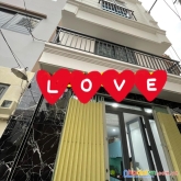 Nhà mới đẹp, sát hxh, ngay chợ cây quéo, giá 4.65 tỷ tl