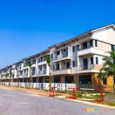 Chính chủ gửi bán shophouse 3 tầng kđt centa riverside vsip bắc ninh