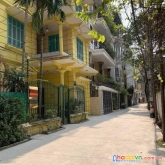 Bán nhà lô góc, ô tô vào nhà, phố khương đình, 48m2x5t, mt 4.2m, 7.2 tỷ.