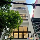 Bán nhà gần đường hoàng quốc việt, cầu giấy. 60m2 7t tm, lô góc, ô tô đỗ cửa, giá 13.5 tỷ.