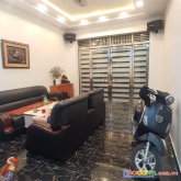 Bán nhà ngõ 181 xuân thủy 47m2 x 5t mt 3.8m giá 5.3 tỷ,sát phố, ngõ thông , trung tâm