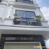 1 nhà ra ô tô tránh, phố khương trung 36m2x5t, mt 3.6m, lô góc, 4.1 tỷ.