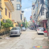 Bán nhà phố thịnh quang-đđ( thang máy), dt 40m2 x 6t, mt 4.5m, giá 6.2 tỷ