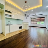 Cho thuê nhà hoàng cầu 80m2 ngõ xe tải. 6pn. 15tr/tháng 0865196638