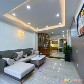 Bán nhà mỹ đình 42m2, 4 tầng, mt 4m, gía nhỉnh 5 tỷ, phân lô, gần ô tô, chủ nhà rất nhiều lộc.