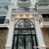 Bán nhà nguyễn văn cừ-long biên, thang máy, ô tô, 54m2 x 5 tầng, mt: 5m2. giá: 15 tỷ