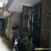 Bán nhà kim ngưu, hai bà trưng, 35m2 x 5 tầng, mt 4,6m, dân xây, có sân, chỉ 3,7 tỷ