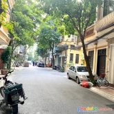Hot: bán nhà xuân la 70m2, ô tô, ở, kinh doanh văn phòng, giá chỉ: 13 tỷ