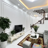 Bán nhà phố trại cá: 35m2, 4 tầng, 4 ngủ, mt 3.5m, 3.45 tỷ, ngõ 3 gác rộng, nông, cách mặt phố 20m.