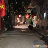 Bán nhà sát chợ ngọc thụy quận long biên