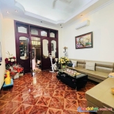 Bán nhà trần thái tông, 67m2 , 2 thoáng, kinh doanh, dân xây, giá siêu rẻ