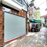 Bán nhà hoàng quốc việt-cầu giấy-giá hơn 4 tỷ-ô tô gần -lô góc-thoáng trước sau-dân