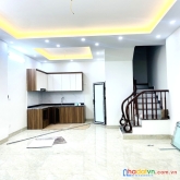 Bán nhà mới đập hộp ngọc thuỵ, gần ô tô, nhiều tiện ích, 47m2x5m