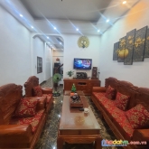 Bán nhà hoàng quốc việt nở hậu ngõ thông gần ôtô 52m 5 tầng 4.8 tỷ