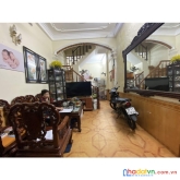 Bán nhà hào nam - quận đống đa, 38m2 5 tầng mặt tiền 4m giá nhỉnh 4 tỷ. lh 0912265058.