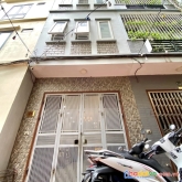 Bán nhà ngọc thụy, long biên 40m2 x 5 tầng,nở hậu, hơn 4 tỷ