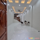 Chính chủ bán gấp nhà văn trì, bắc từ liên, 5 tầng x 51m2, đầy đủ nội thất, 3.7 tỷ.