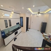 Cần bán gấp nhà quan hoa cầu giấy. nhà đẹp, vài bước ra phố. 62m2 x 5t chỉ 6.9 tỷ. sẵn dọn về ở