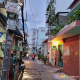 Nhà 3 tầng chỉ 2ty350 ngay bigc thoại ngọc hầu