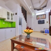 Bán nhà phố quan nhân: 34m2 *6 tầng, ô tô 15m, ngõ ba gác, nhỉnh 4 tỷ.