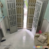 Bán nhà tân bình, ni sư huỳnh liên - hẻm xe hơi - 3 tầng - nhỉnh 3 tỷ.