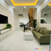 Bán nhà đức diễn, bắc từ liêm 50m2 x 3 tầng, ô tô đỗ cổng, dân xây, 4.25 tỷ.