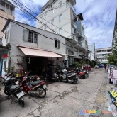 Ngộp ngân hàng cần bán gấp căn nhà  đường ba đình p.10 q.8, 40m2 ,4.56 tỷ , hẻm xe hơi , ô tô đỗ