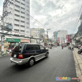 Nhà đẹp kiên cố ở ngay,hẻm xe tải,xe hơi vào nhà(4.2 x13)gò vấp chỉ 5.2 tỷ.lh 0368460456