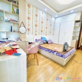 Bán nhà hoàng quốc việt, p/lô-ô tô-v/trí trung tâm, 60m2x6t, hơn 10 tỷ.