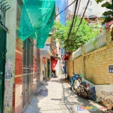 Bán gấp nhà đẹp khương đình 4.48 tỷ, 41m x5t dân xây,  mặt ngõ , 2 mặt thoáng