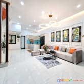 Bán nhà 5 sao bồ đề. 70m. thang máy. gara 2 oto. xây 7 tầng. giá 12.x tỷ