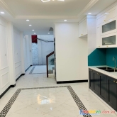 Bán nhà cầu giấy-33m2-chỉ 3.6 tỷ-ô tô gần-lô góc thoáng sáng-tiện ích đầy đủ