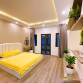 Bán nhà phố lạc trung: 36m2, 4 tầng, 3 ngủ, mt 4.2m, ngõ ô tô tránh xe máy đẹp, nông. 4.5 tỷ