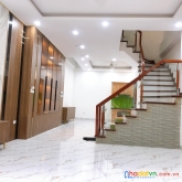 Bán nhà quang trung, la khê, hà đông. nhà đẹp, ở ngay, 50m ra phố s=32m2x5t. trung tâm giá: 3.2 tỷ