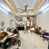 Bán nhà phố ngõ quỳnh: 30m2, 4 tầng, 3 ngủ, mt 5m lô góc, 30m ra mặt phố. nhỉnh 4 tỷ