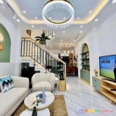 Bán nhà ở phố trần thái tông - cầu giấy - hà nội, dt45m2x5t mt3.8 giá chào 4,45 tỷ