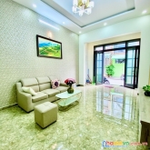 Bán nhà đường 8m lý thánh tông - tân phú, dt 4.2 x 16, 5 tầng, 5pn giá chỉ 8.7 tỷ.