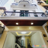 Chính chủ bán nhà 45m x 7 tầng xây mới, vỉa hè thang máy, oto tránh phố hoàng quốc việt